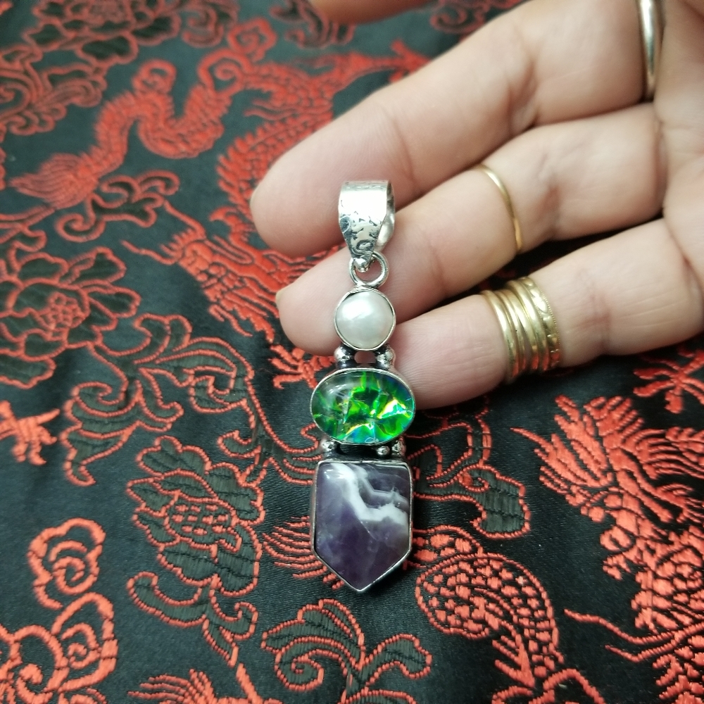 Beautiful Pendant With Natural Pearl And Amethyst